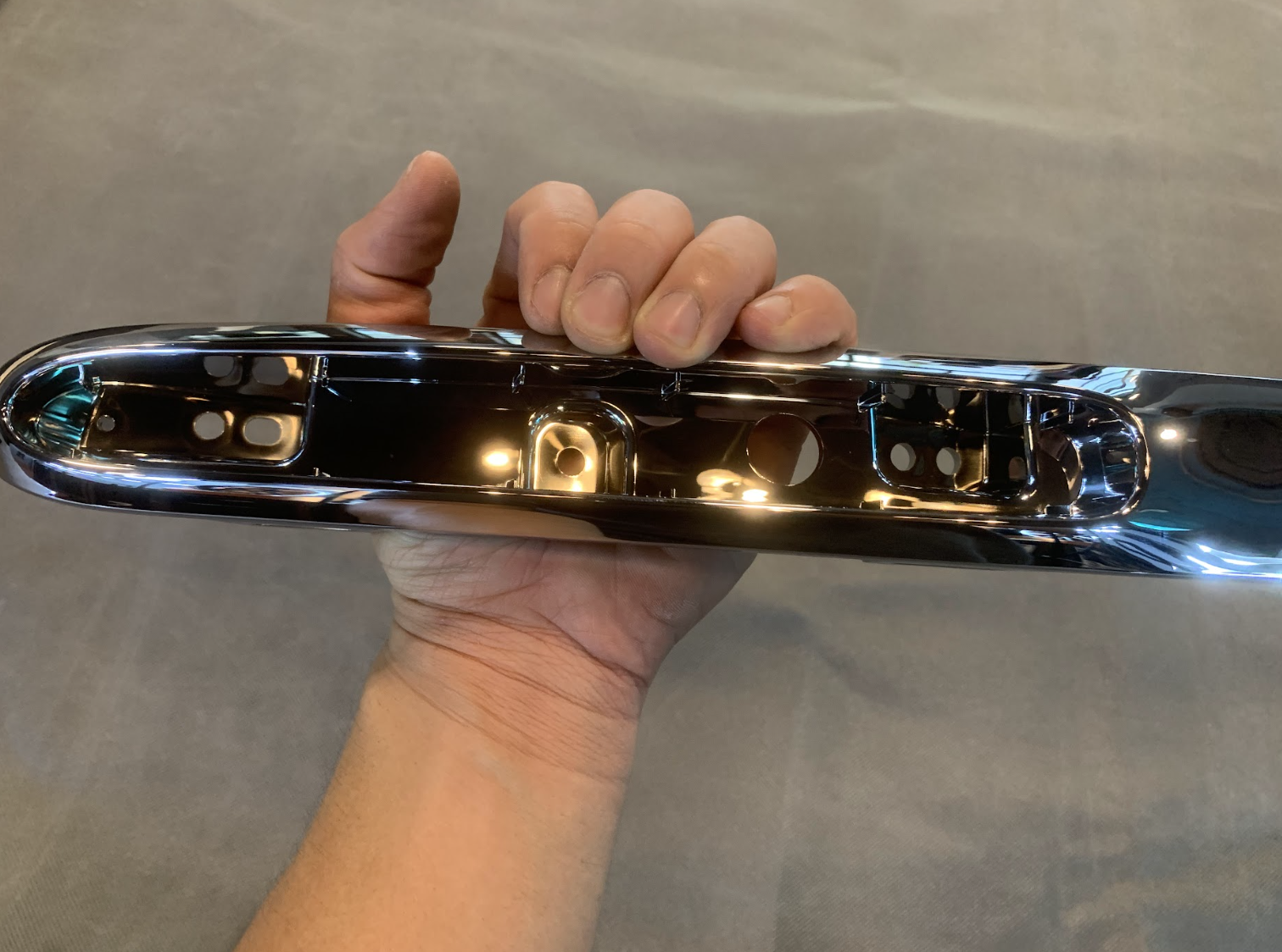 Xevaban.com 214 Giải Phóng là đơn vị chuyên cung cấp đồ chơi bingo, phụ kiện bingo, phụ kiện oto, đồ chơi oto, xevaban, 214 giải phóng, nẹp crom bingo, nẹp crom cản trước, nẹp crom cản sau, nẹp crom cửa xe bingo.